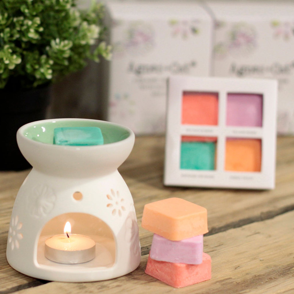 Agnes + Cat Wax Melter with Four Soy Wax Melts – Floral Ceramic Burner | CardsAmoreStore