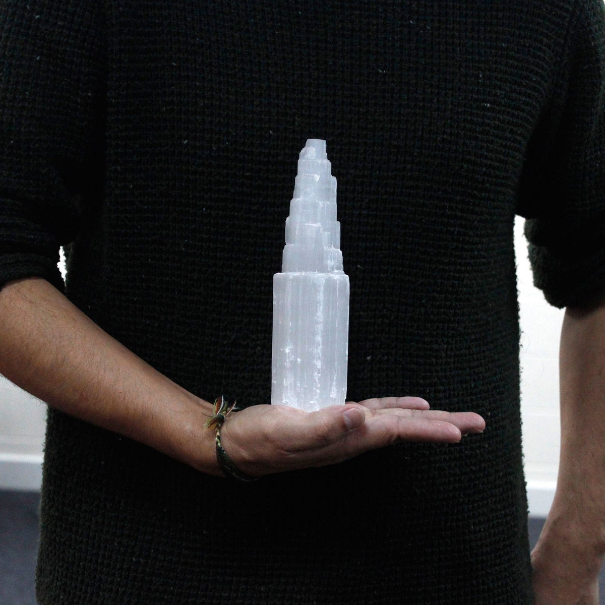 Natural selenite tower crystal – 20 cm polished white cleansing stone